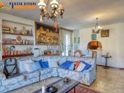 Appartamento in vendita di 223 m² in Via Statale, 36