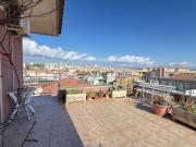 Appartamento in vendita di 225 m² in Via Paestum, 2