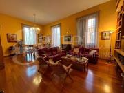 Appartamento in vendita di 230 m² in Via Bari, 19