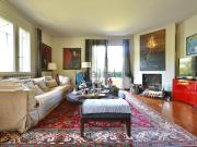 Appartamento in vendita di 230 m² in Via Don G. Verità