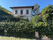 Appartamento in vendita di 230 m² in Via Fabio Filzi, 33