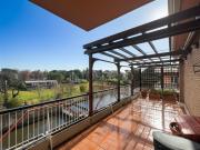 Appartamento in vendita di 230 m² in Via Festo Avieno