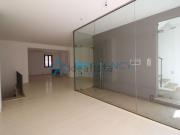 Appartamento in vendita di 230 m² in Via Trieste