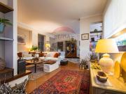 Appartamento in vendita di 231 m² in Via Ugo Betti, 74
