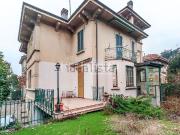 Appartamento in vendita di 235 m² in Via Arnaldo Vassallo, 4