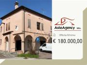 Appartamento in vendita di 235 m² in Via XXV Aprile