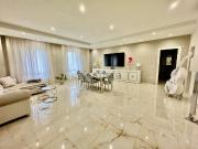 Appartamento in vendita di 236 m² in Via Emilia Ovest