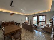 Appartamento in vendita di 236 m² in Viale Virgilio, 104