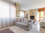 Appartamento in vendita di 238 m² in Viale Angelo Masini Appartamento in vendita di 238 m² in Viale Angelo Masini