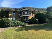 Appartamento in vendita di 239 m² in Via Roberto Ardigò, 14