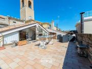 Appartamento in vendita di 240 m² in Via del Teatro