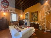 Appartamento in vendita di 240 m² in Via della Stufa, 333