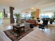 Appartamento in vendita di 240 m² in Via G. Donizetti