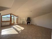 Appartamento in vendita di 240 m² in Via Giacomo Matteotti