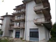 Appartamento in vendita di 247 m² in Via Fontechiari