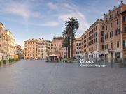 Appartamento in vendita di 250 m² in Piazza di Spagna