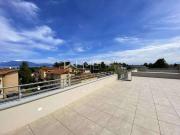 Appartamento in vendita di 250 m² in Via Andrea Celesti