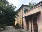 Appartamento in vendita di 250 m² in Via Esterino Dalla...