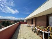 Appartamento in vendita di 250 m² in Via Laura Bassi Veratti