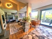 Appartamento in vendita di 251 m² in Via dei Giuochi Istmici