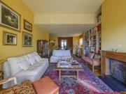 Appartamento in vendita di 253 m² in Via Bolognese