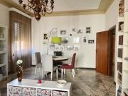 Appartamento in vendita di 260 m² in Via Sottoborghi