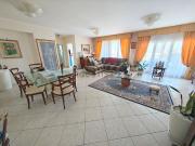 Appartamento in vendita di 261 m² in Via Caduti di...