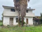 Appartamento in vendita di 261 m² in Via Valle di Scalve