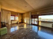 Appartamento in vendita di 262 m² in Via Pietro...