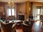 Appartamento in vendita di 264 m² in Via Jacopo Crescini