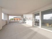 Appartamento in vendita di 264 m² in Via Trieste, 33