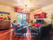 Appartamento in vendita di 275 m² in Via Raffaele Bovio