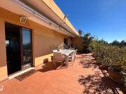 Appartamento in vendita di 276 m² in Via dei Glicini, 53