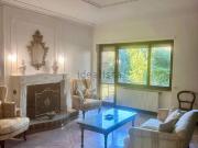 Appartamento in vendita di 279 m² in Via Riccardo Zandonai