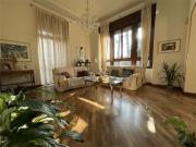 Appartamento in vendita di 279 m² in Viale Francesco...