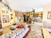 Appartamento in vendita di 280 m² in Via Roma