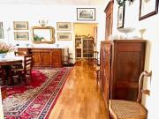 Appartamento in vendita di 280 m² in Via Vittorio Bellieni