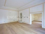 Appartamento in vendita di 288 m² in Via Dante, 338