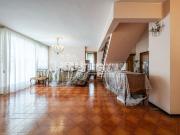 Appartamento in vendita di 290 m² in Via Donatori di Sangue