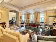 Appartamento in vendita di 290 m² in Via Streghi