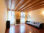 Appartamento in vendita di 298 m² in Via Indipendenza