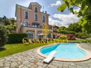 Appartamento in vendita di 300 m² in Strada Vecchia per...