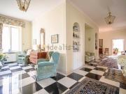 Appartamento in vendita di 300 m² in Via Assarotti