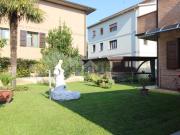 Appartamento in vendita di 300 m² in Via Europa, 180