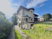 Appartamento in vendita di 300 m² in Via IV Novembre