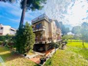 Appartamento in vendita di 300 m² in Via Lisippo