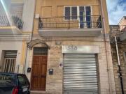 Appartamento in vendita di 300 m² in Via Montebello, 262