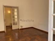 Appartamento in vendita di 300 m² in Via N. Morello, 40