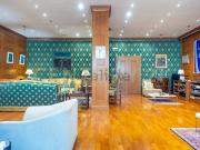 Appartamento in vendita di 300 m² in Viale Ruggero Bacone