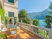 Appartamento in vendita di 305 m² in Via Per Cernobbio